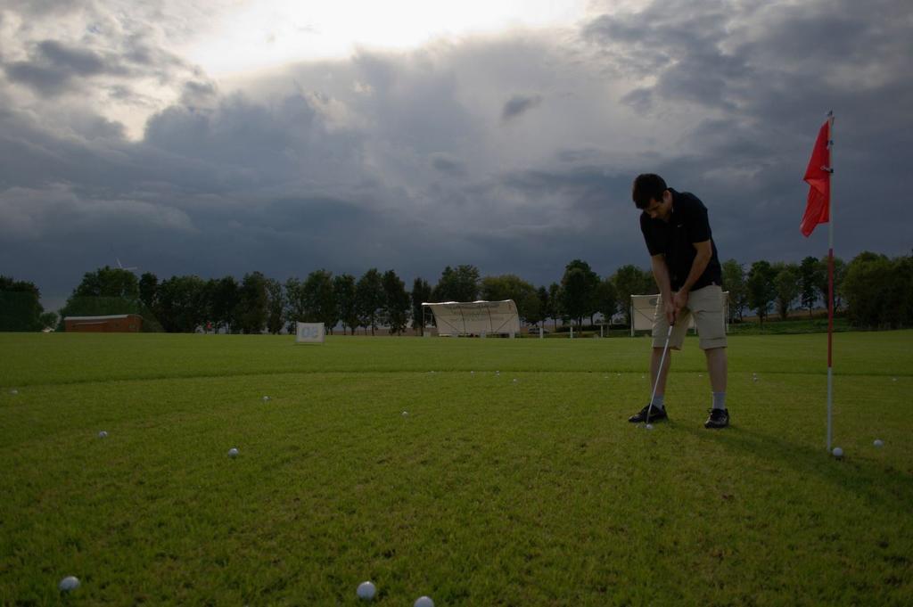 Golf Zajazd Zajaczkowo Słupsk Eksteriør bilde